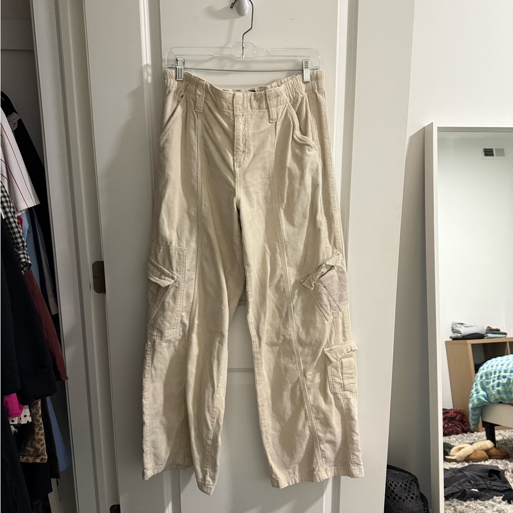 BDG Y2K Cream Cargo Pants